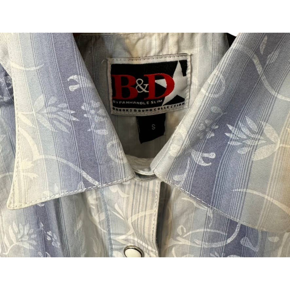 Brooks and Dunn Woman's Button Up Pearl Snap Western Shirt - Picture 2 of 5